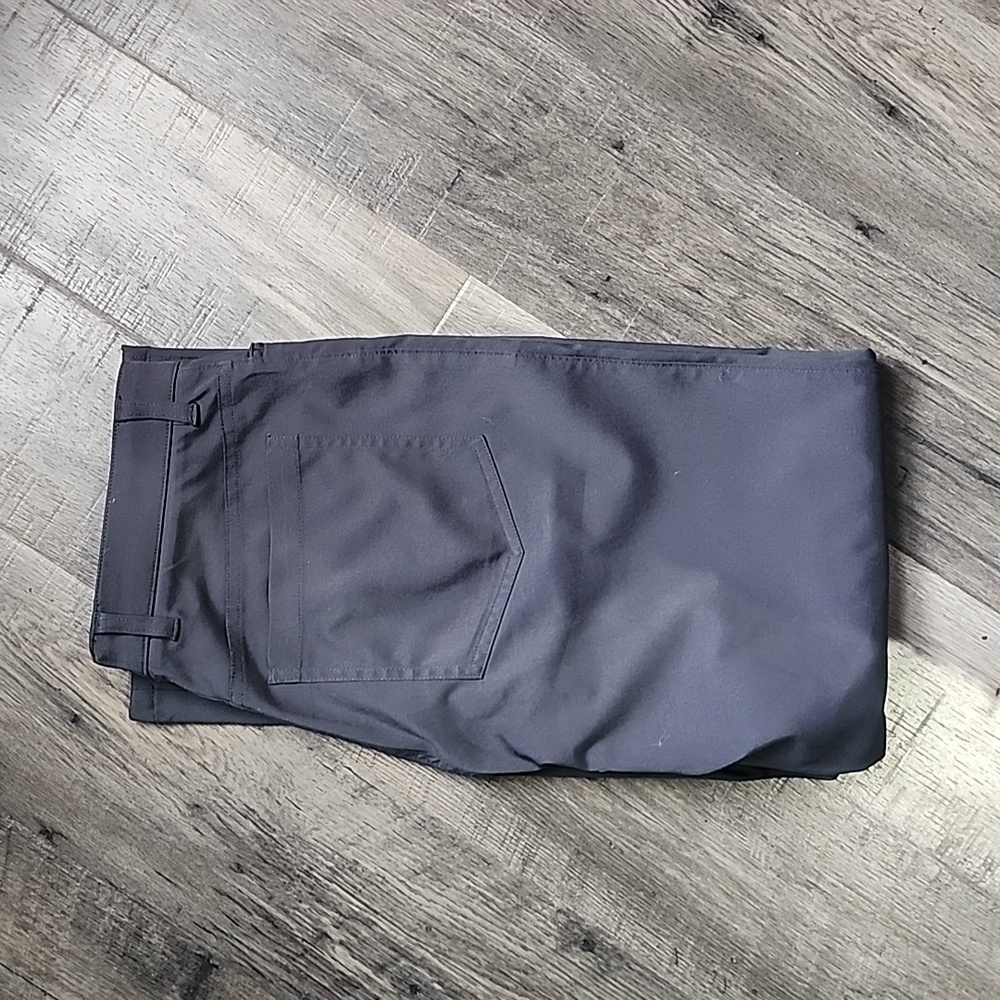 PGA Tour pants and shorts - Picture 2 of 8